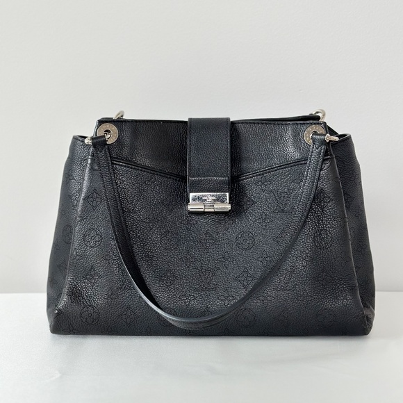 Louis Vuitton Handbags - Louis Vuitton Black Mahina Sèvres Bag